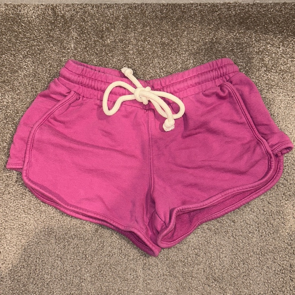 Universal Threads Shorts